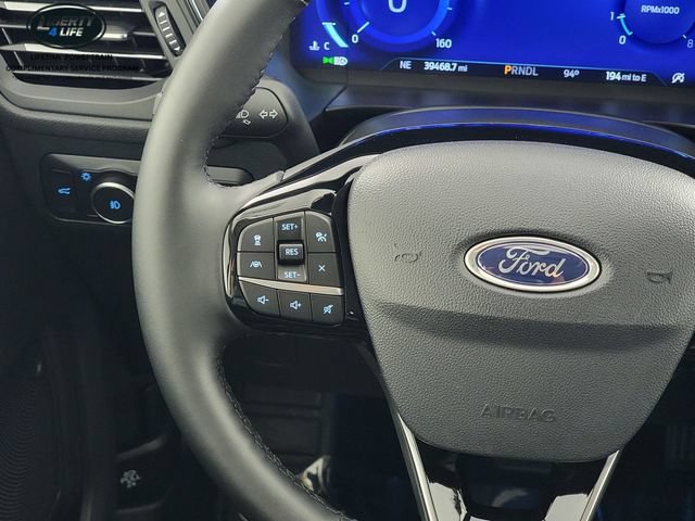 Certified 2022 Ford Escape Titanium w/ Class II Trailer Tow Package AWD/4WD image 30
