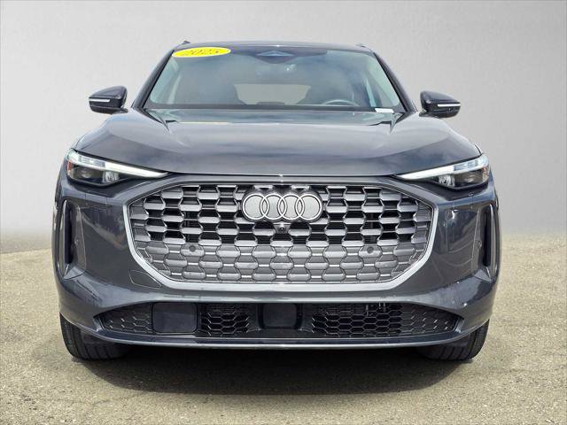 Used 2025 Audi Q5 Premium Plus w/ Premium Plus AWD/4WD image 8