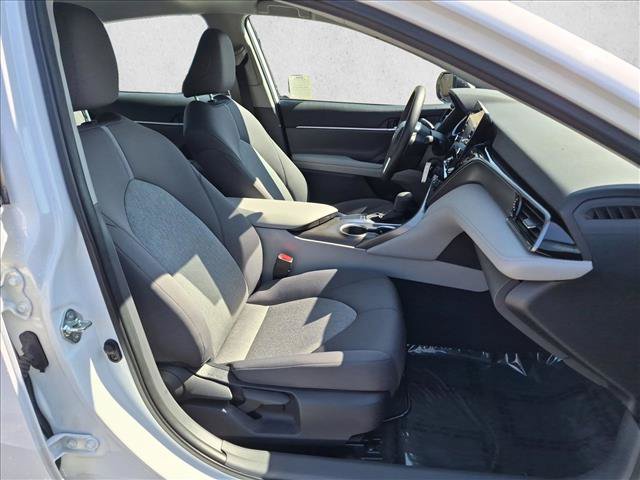 Used 2022 Toyota Camry LE FWD image 19