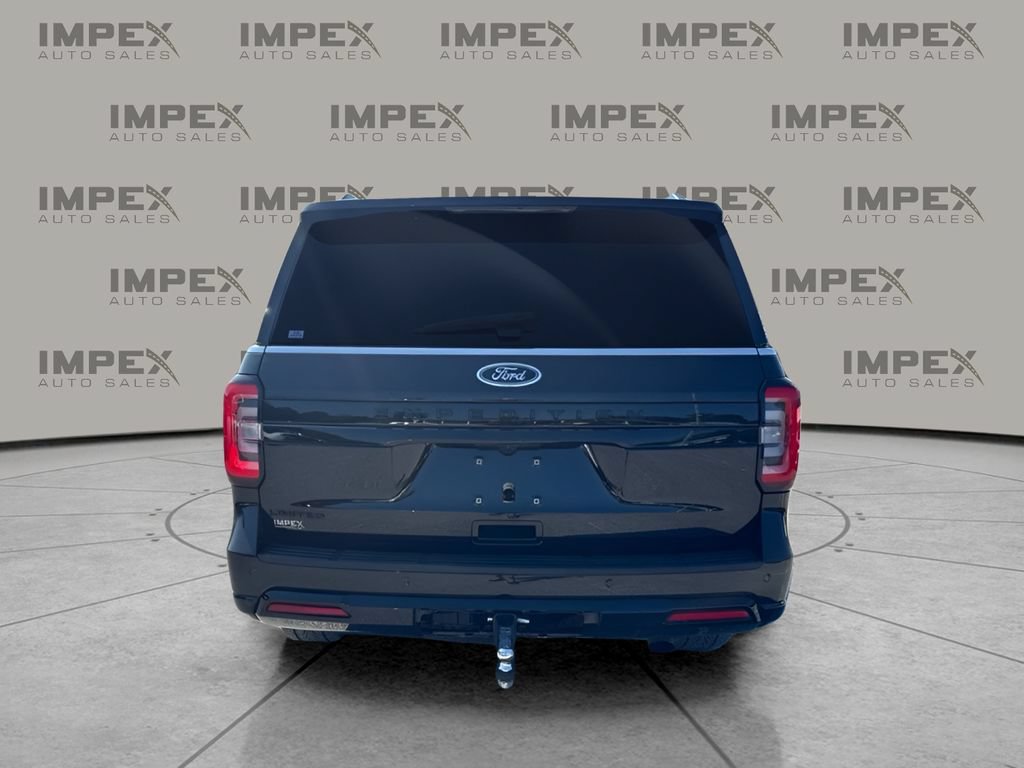 Used 2022 Ford Expedition Limited AWD/4WD image 4