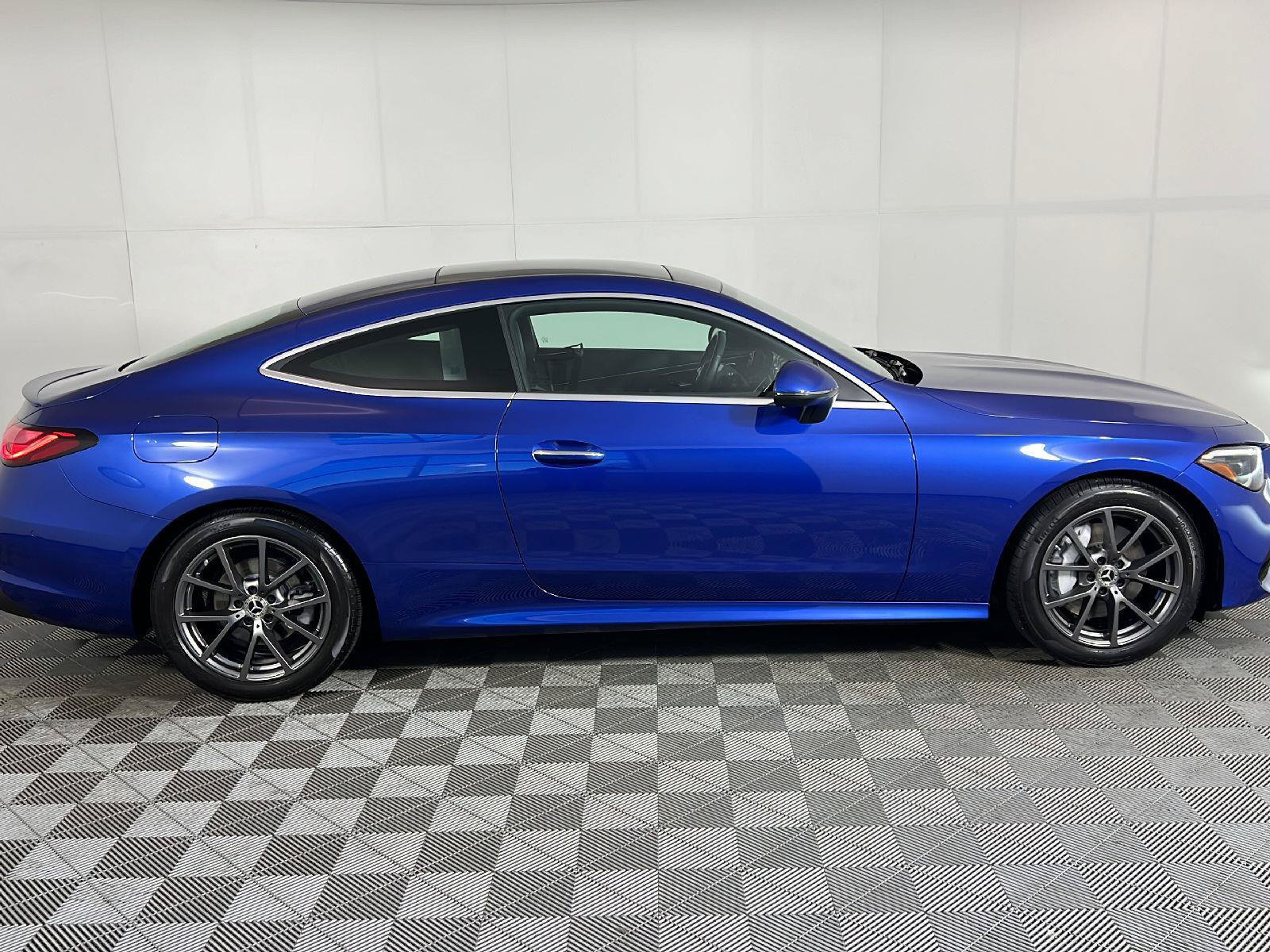 Certified 2024 Mercedes-Benz CLE 300 4MATIC Coupe image 33