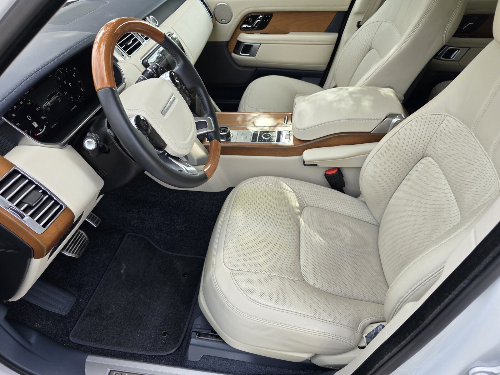 Certified 2022 Land Rover Range Rover Westminster Edition AWD/4WD image 10
