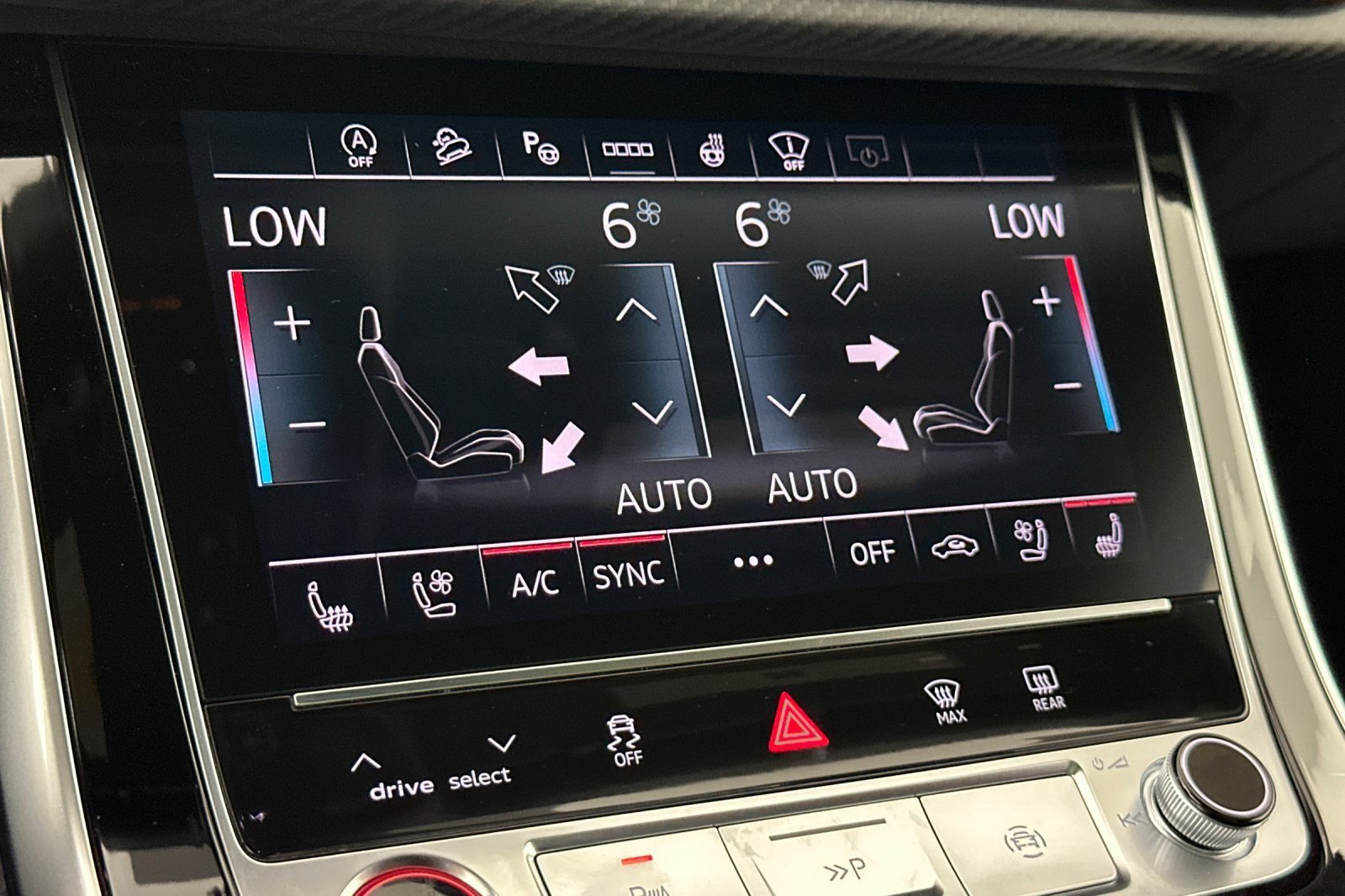 New 2026 Audi SQ8 Prestige AWD/4WD image 20