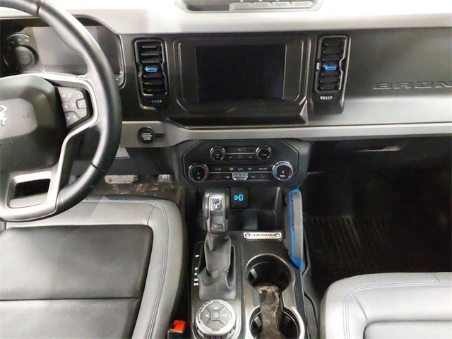 Used 2022 Ford Bronco Black Diamond image 11