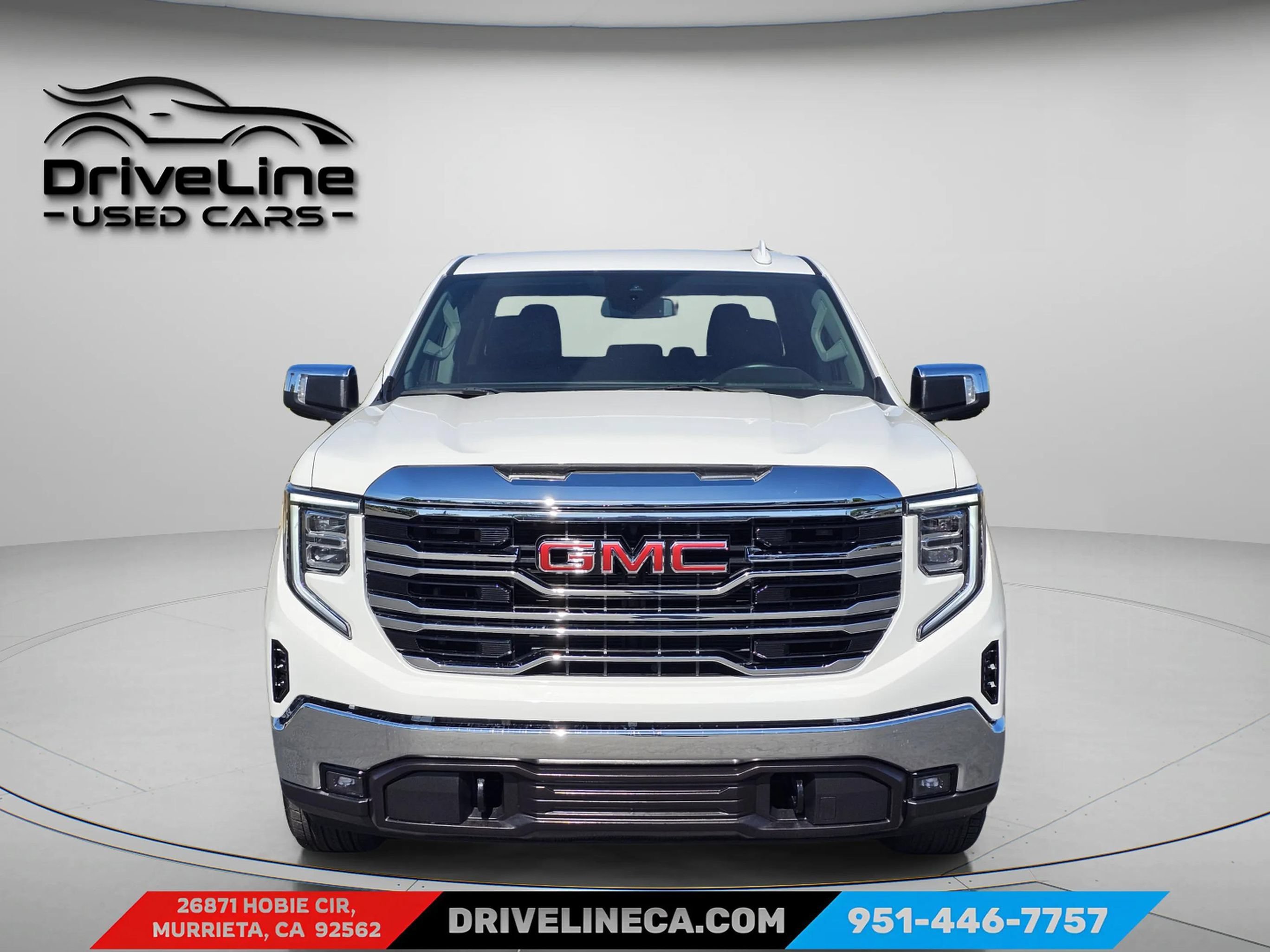 Used 2026 GMC Sierra 1500 SLT AWD/4WD image 2