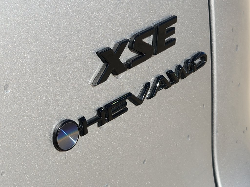 Used 2025 Toyota Corolla Cross AWD Hybrid w/ Convenience Package image 14