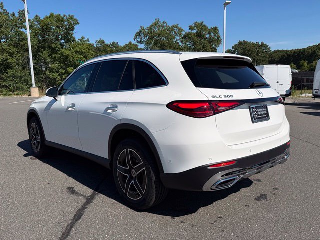New 2027 Mercedes-Benz GLC 300 4MATIC image 5