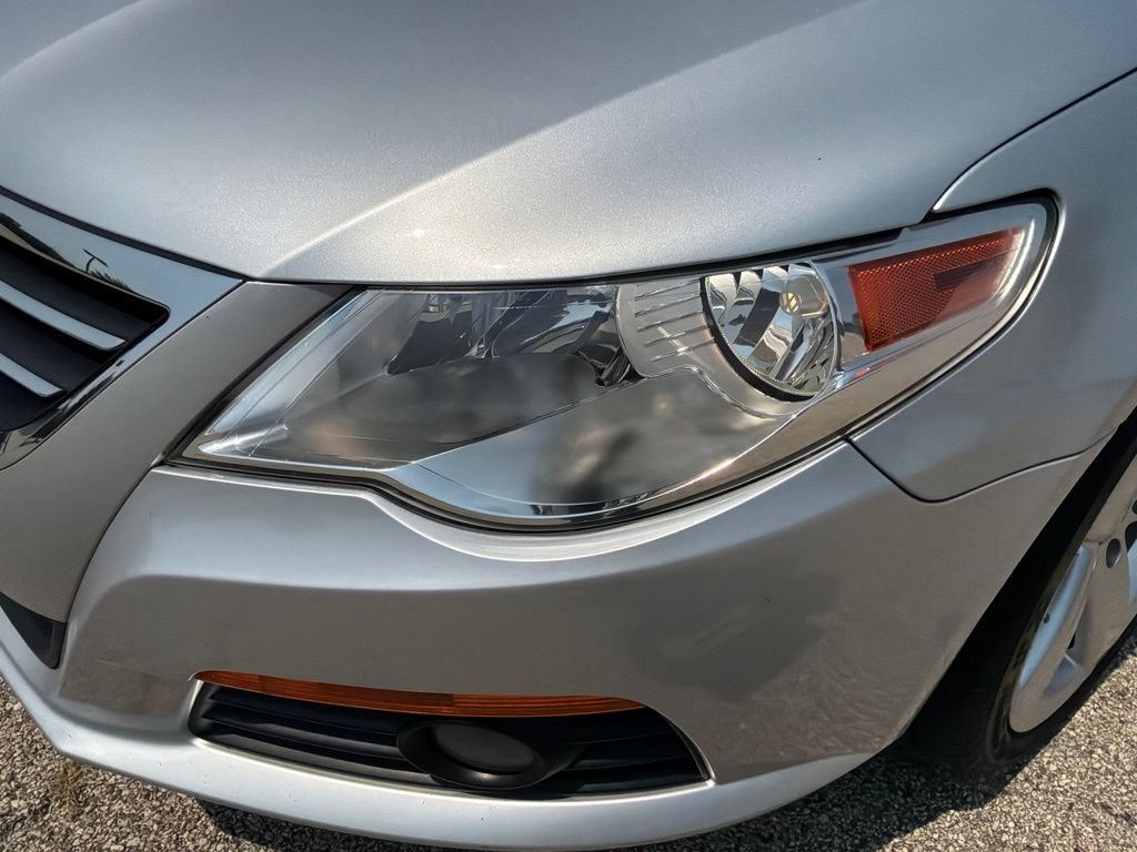 Used 2012 Volkswagen CC Lux FWD image 12