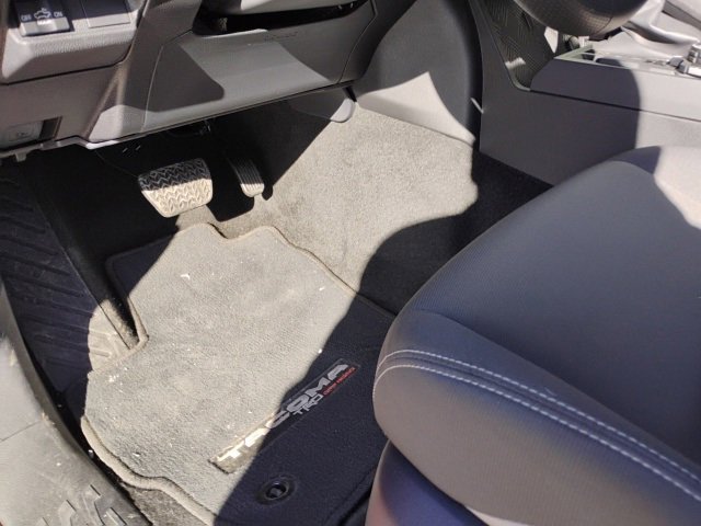 Used 2024 Toyota Tacoma TRD Off-Road image 6