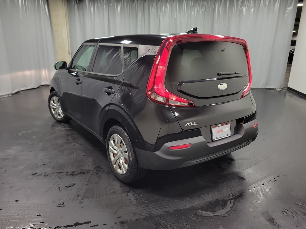 Used 2020 Kia Soul LX FWD image 7