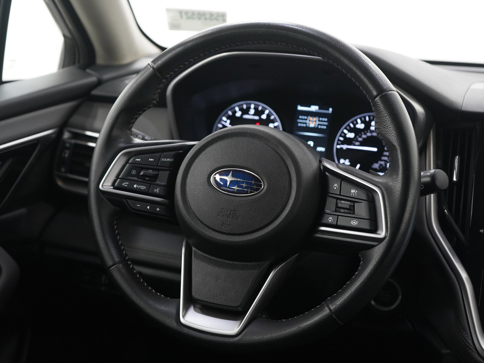 Used 2023 Subaru Outback Onyx Edition image 14