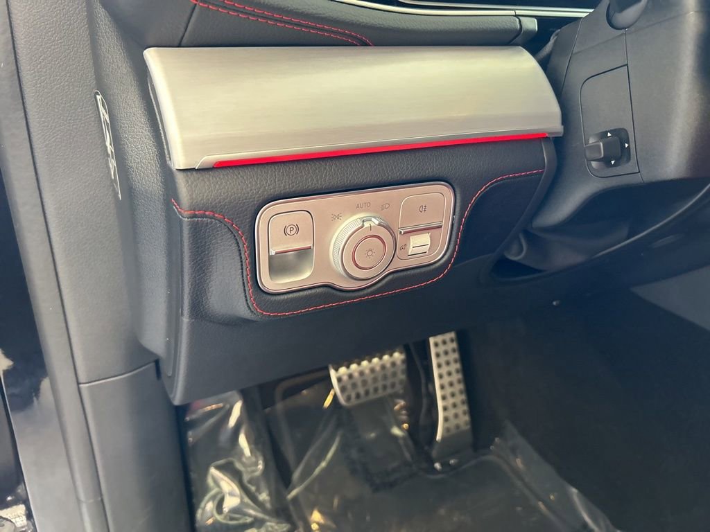 Used 2024 Mercedes-Benz GLE 53 AMG 4MATIC Coupe w/ Driver Assistance Package image 46