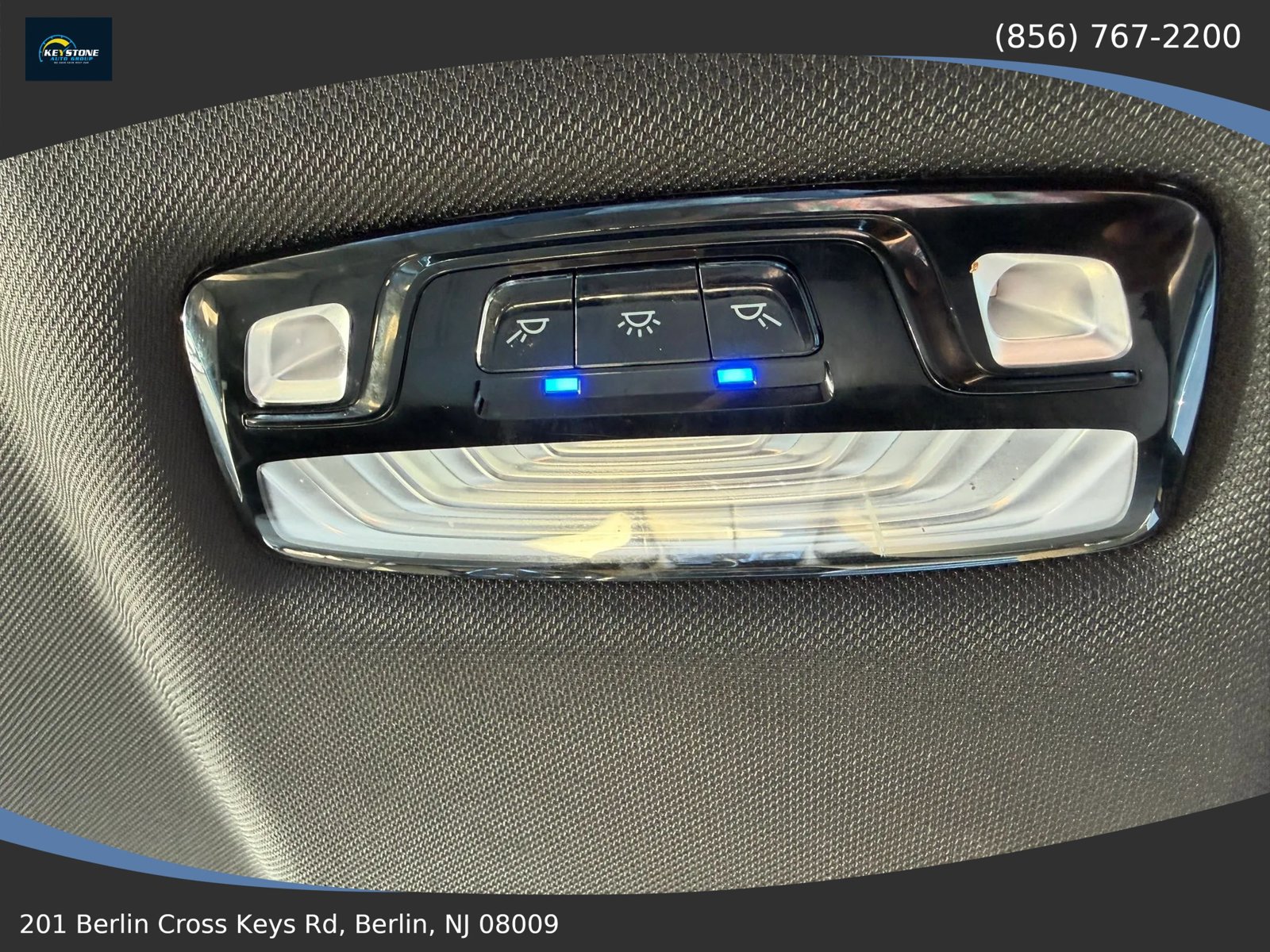 Used 2018 BMW 530i xDrive AWD/4WD image 18