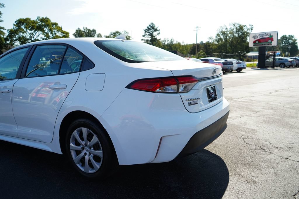 Used 2023 Toyota Corolla LE FWD image 20