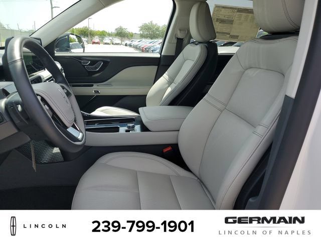 New 2026 Lincoln Aviator 2WD image 18