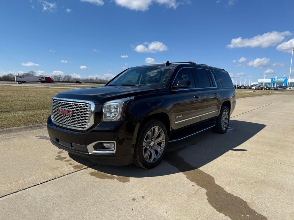 Used 2016 GMC Yukon XL Denali w/ Open Road Package image 10