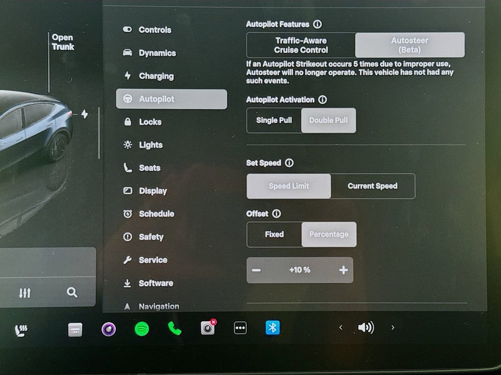 Used 2024 Tesla Model Y Long Range image 14