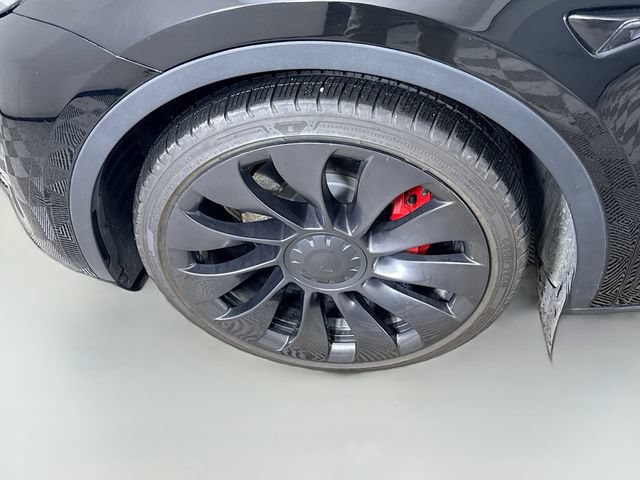 Used 2023 Tesla Model Y Performance AWD/4WD image 25