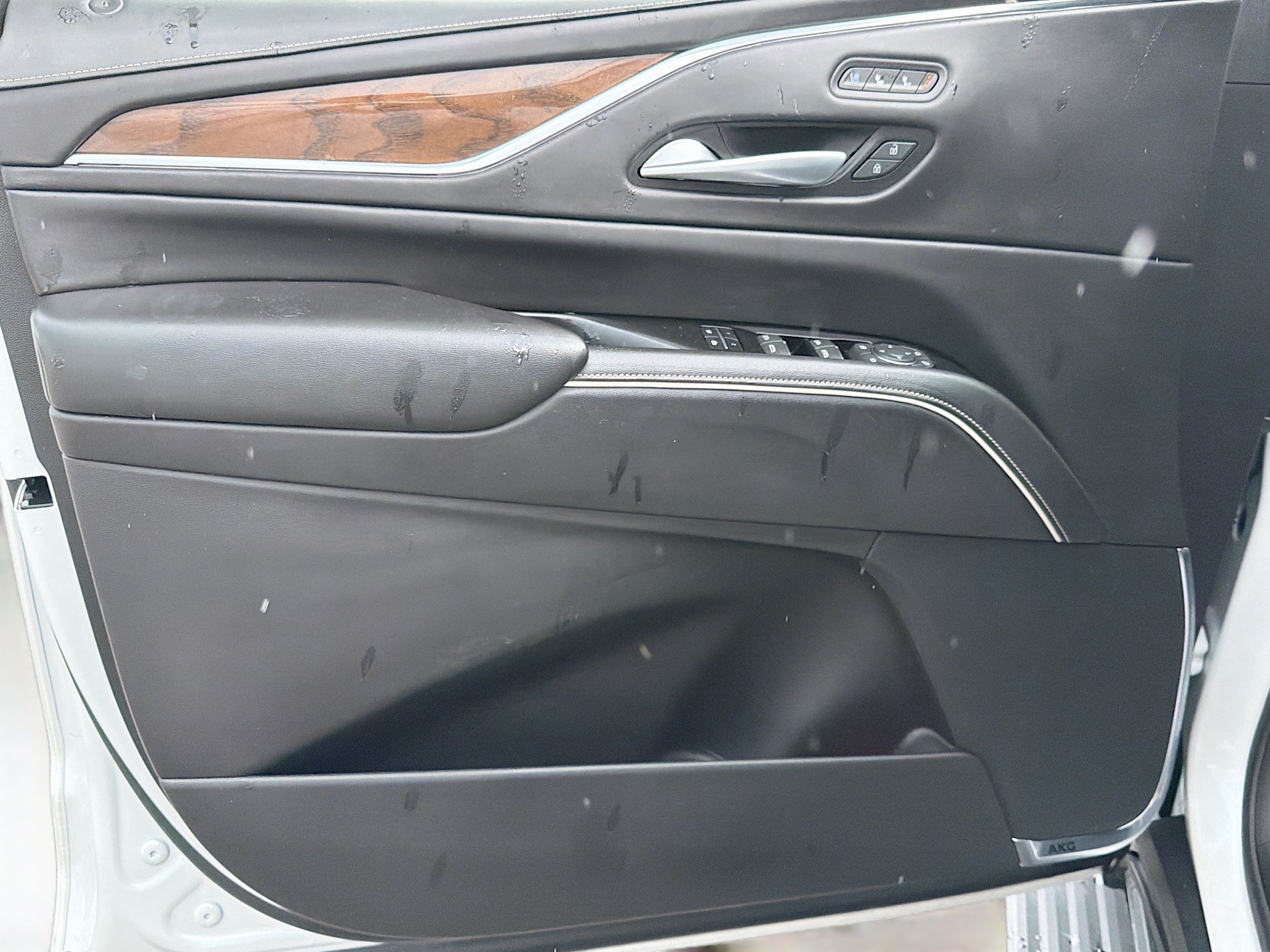 Used 2023 Cadillac Escalade Sport Platinum w/ Heavy-Duty Trailer Package AWD/4WD image 22