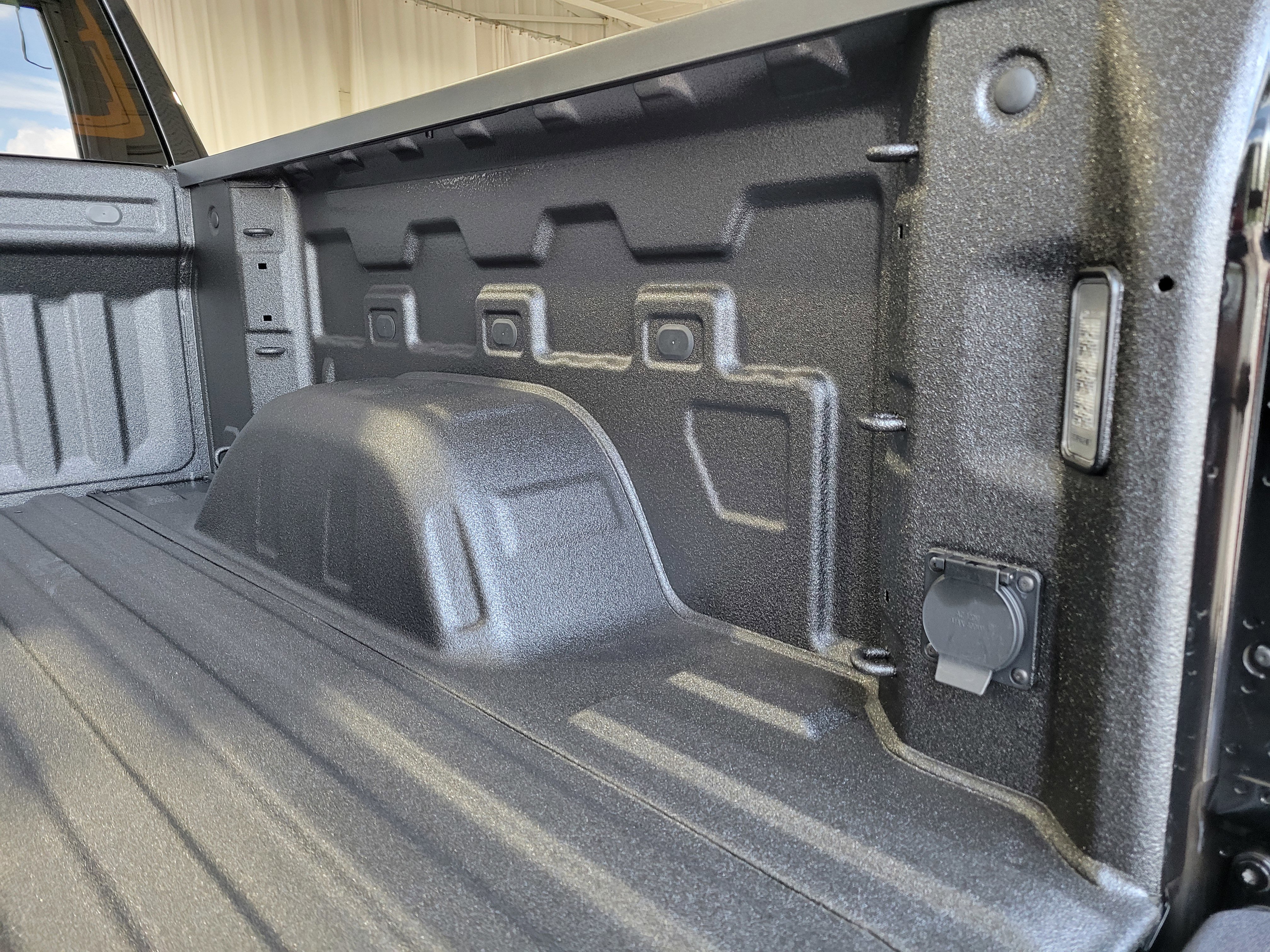 New 2026 Chevrolet Silverado 1500 High Country w/ Midnight Edition image 10