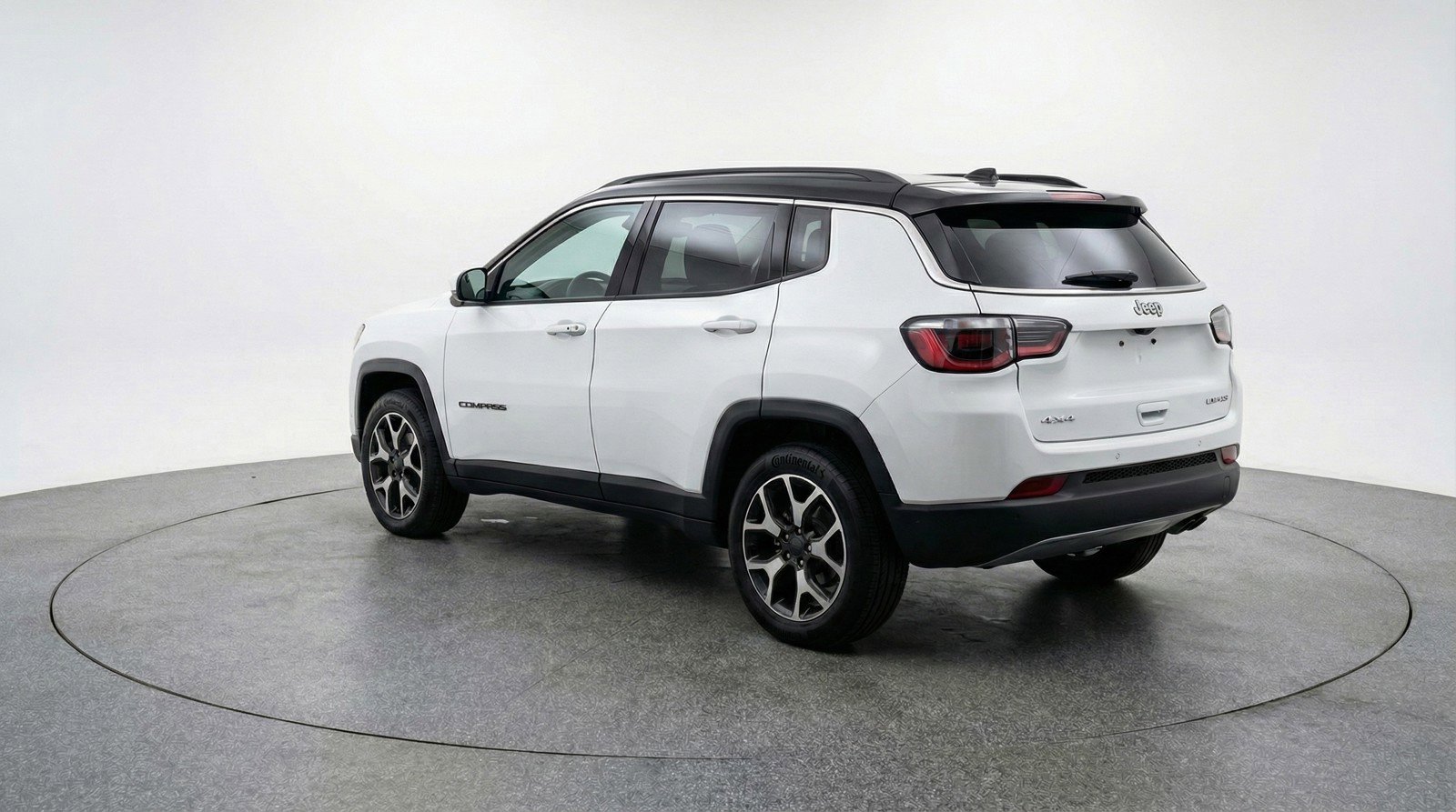 Used 2025 Jeep Compass Limited AWD/4WD image 6