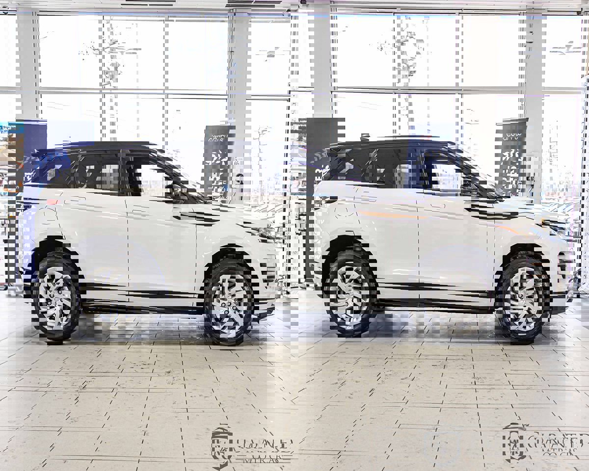 Used 2020 Land Rover Range Rover Evoque R-Dynamic S image 9