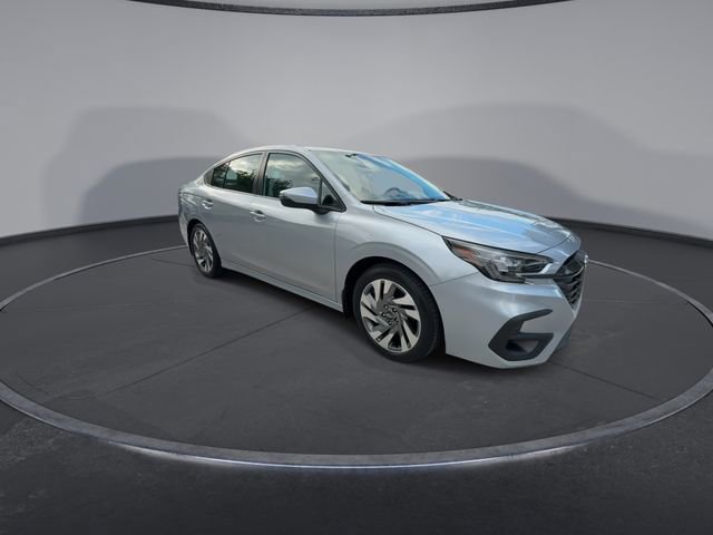 Used 2023 Subaru Legacy Limited AWD/4WD image 2