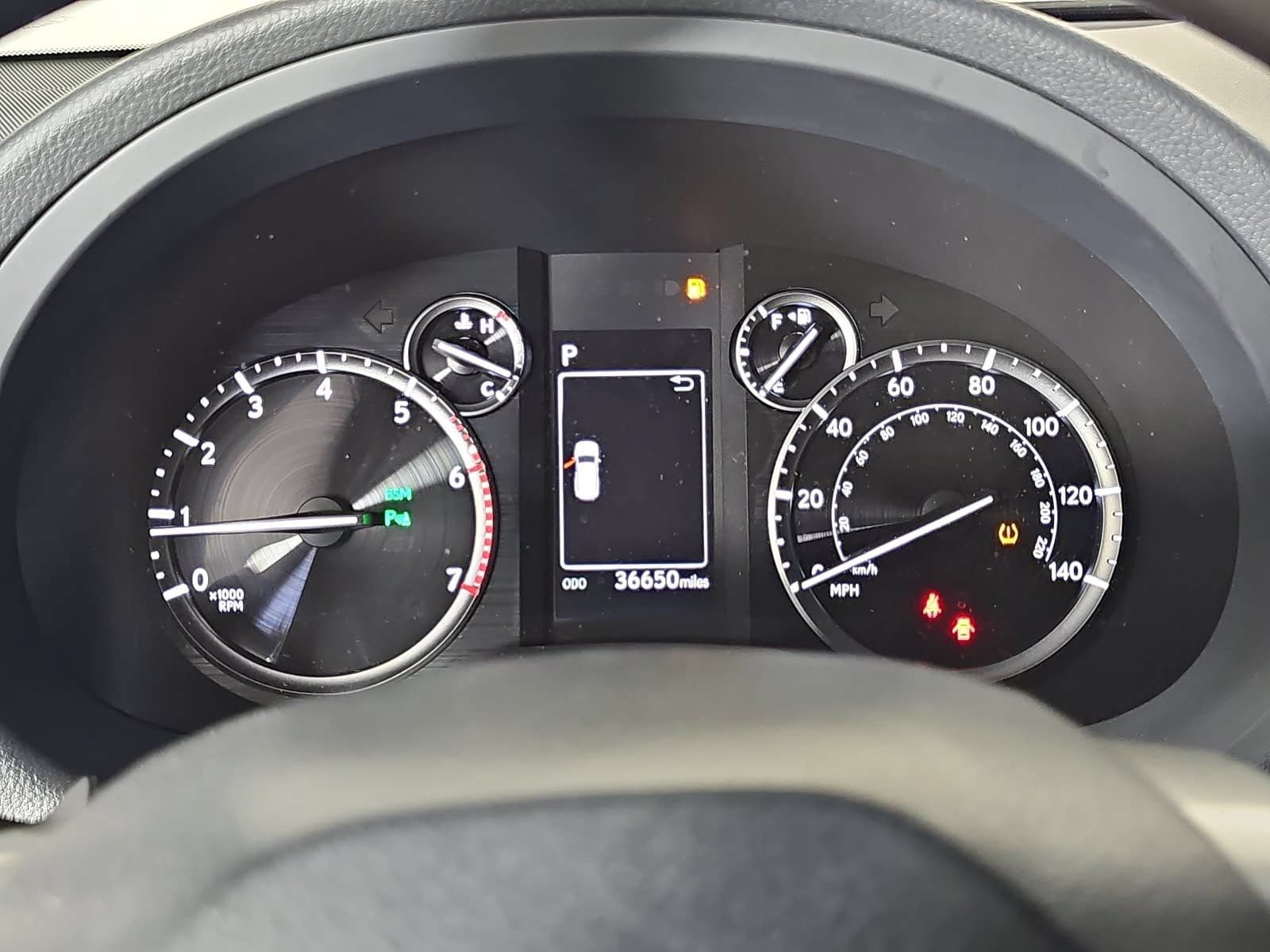 Used 2022 Lexus GX 460 Premium w/ Premium Package AWD/4WD image 17