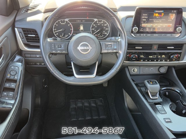 Used 2023 Nissan Rogue SV w/ SV Premium B Package FWD image 11