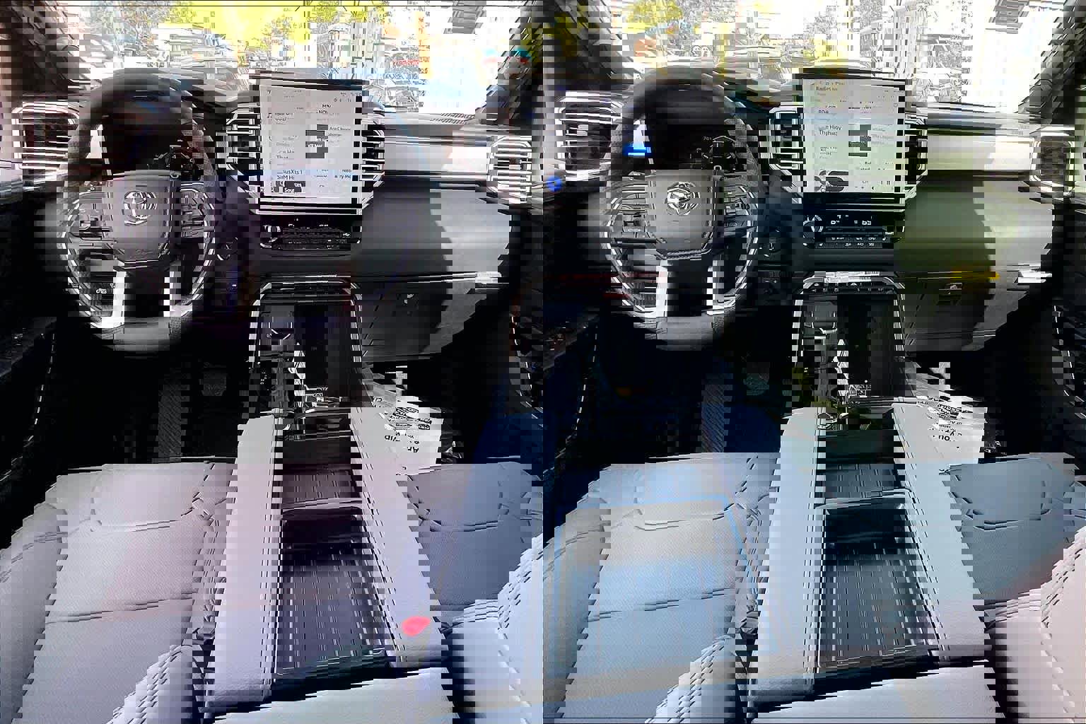 New 2026 Toyota Tundra Limited image 5