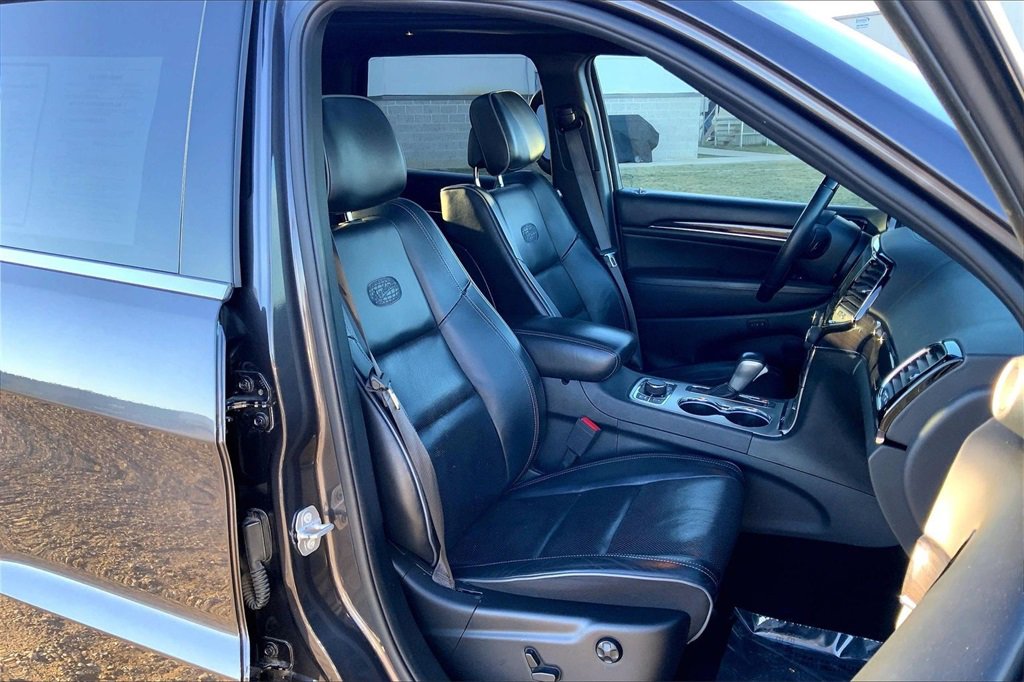 Used 2019 Jeep Grand Cherokee Overland image 22