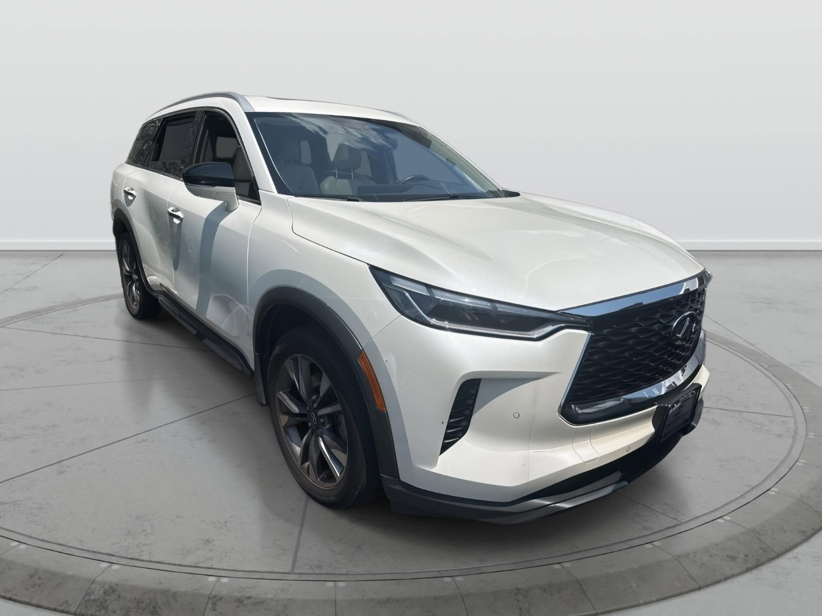 Used 2022 INFINITI QX60 Luxe w/ Cargo Package image 1