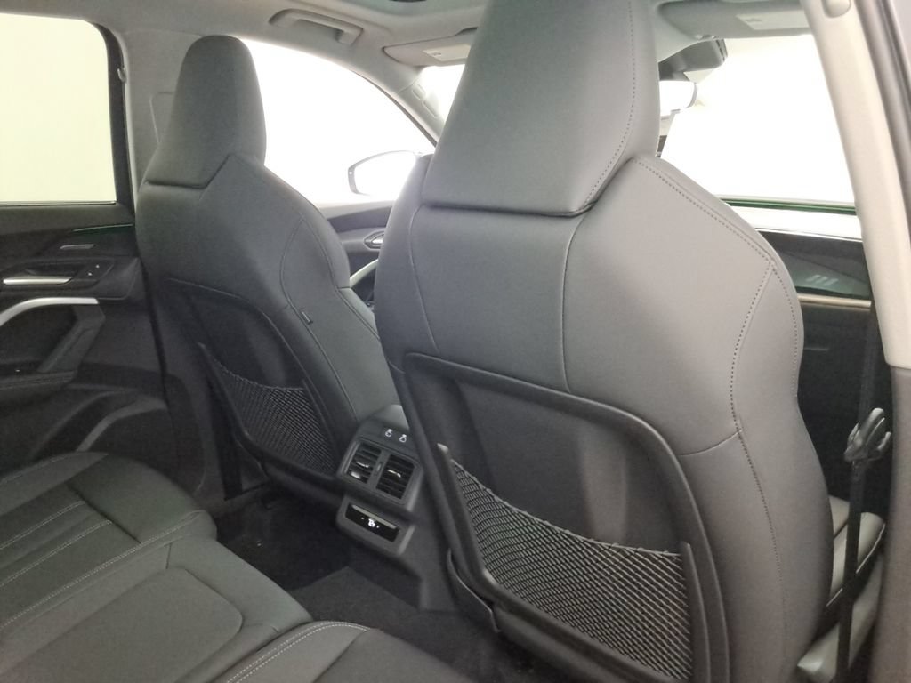 Used 2025 Audi Q5 Premium Plus w/ Premium Plus AWD/4WD image 22