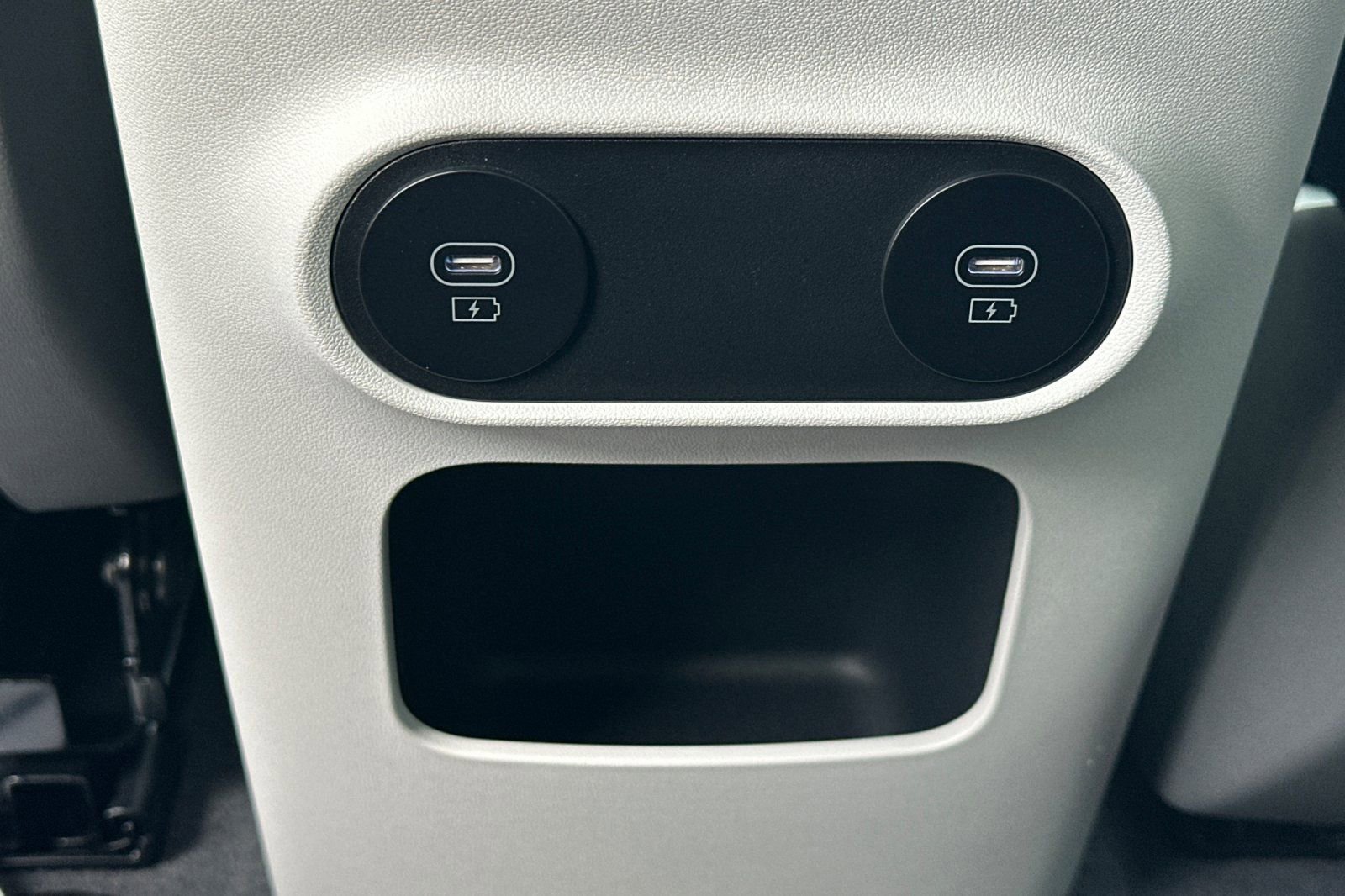 Used 2025 Hyundai Ioniq 5 SEL image 43