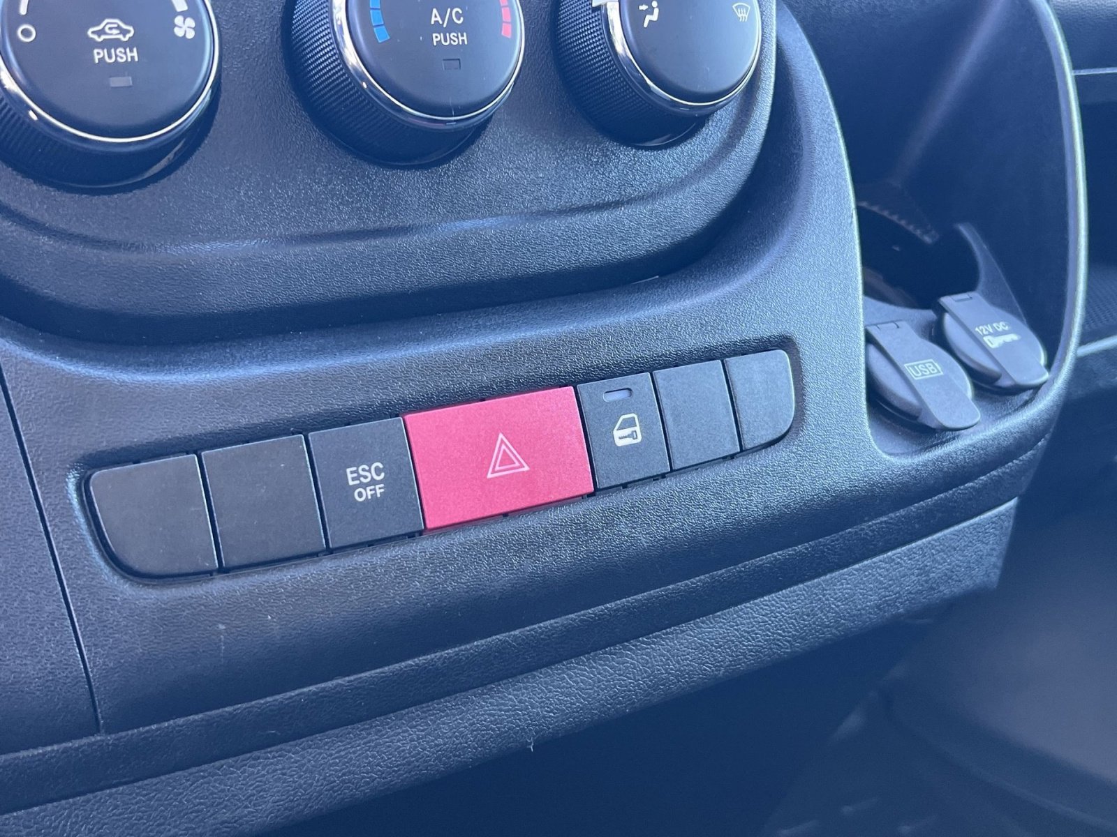 Used 2019 RAM ProMaster 1500 image 32