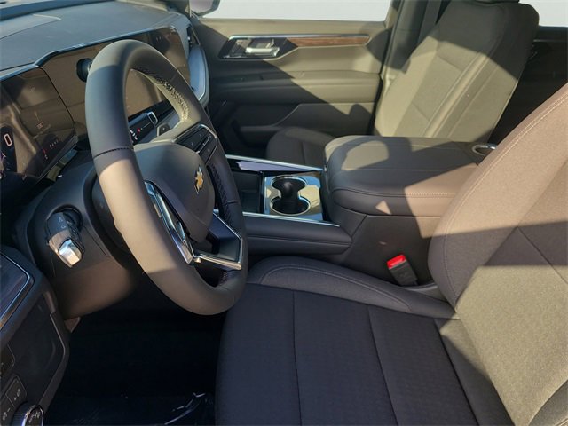 New 2026 Chevrolet Suburban LS w/ LPO, Dark Essentials Package image 22