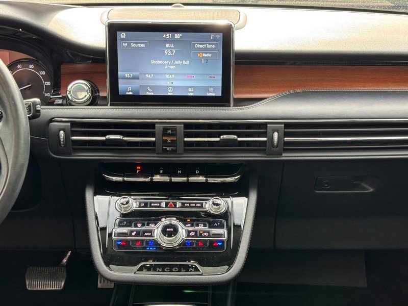 Used 2020 Lincoln Corsair Reserve image 13