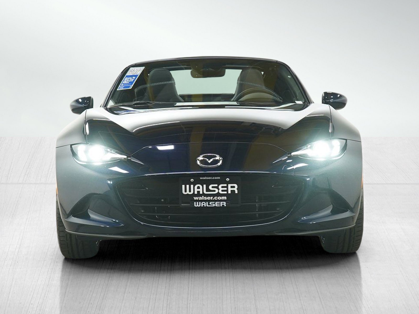 Used 2025 MAZDA MX-5 Miata RF Grand Touring image 8