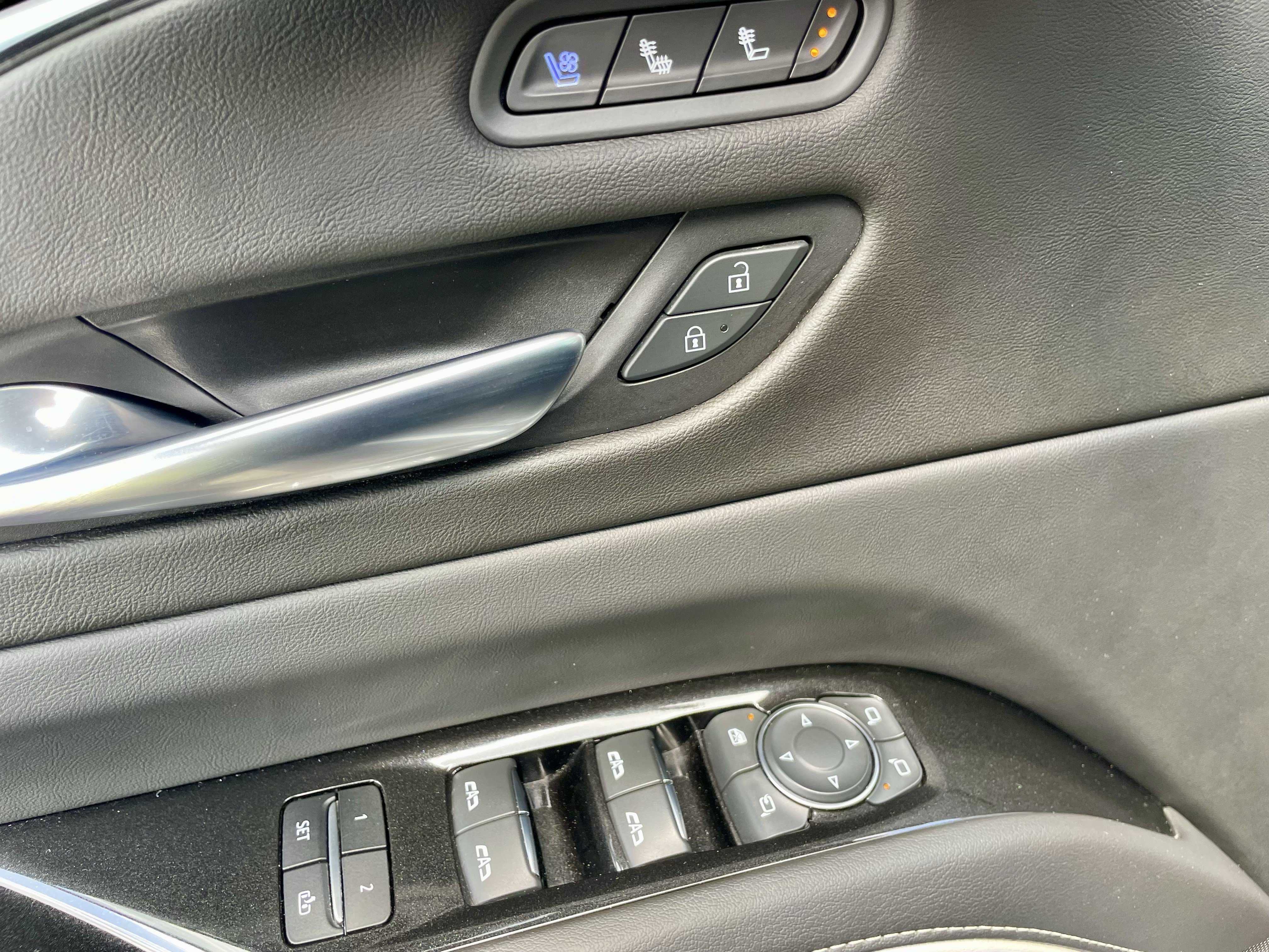 Used 2021 Cadillac Escalade Sport AWD/4WD image 11