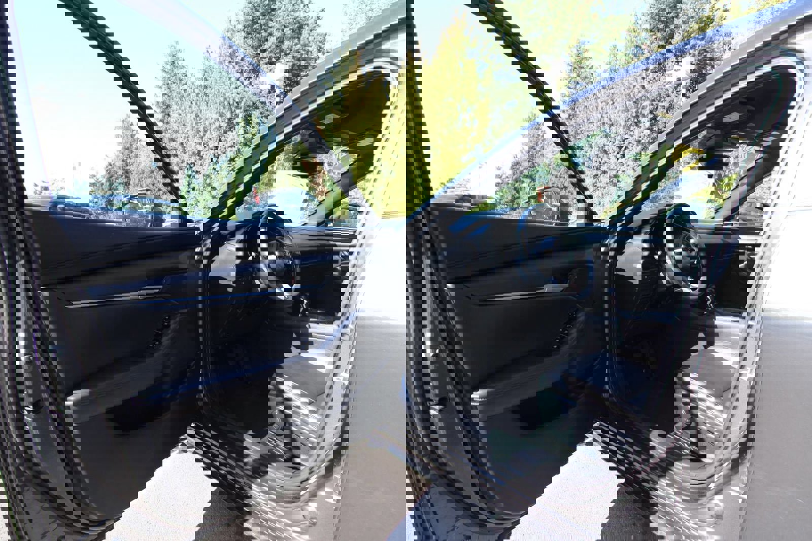 Used 2020 MAZDA MAZDA3 Base image 10