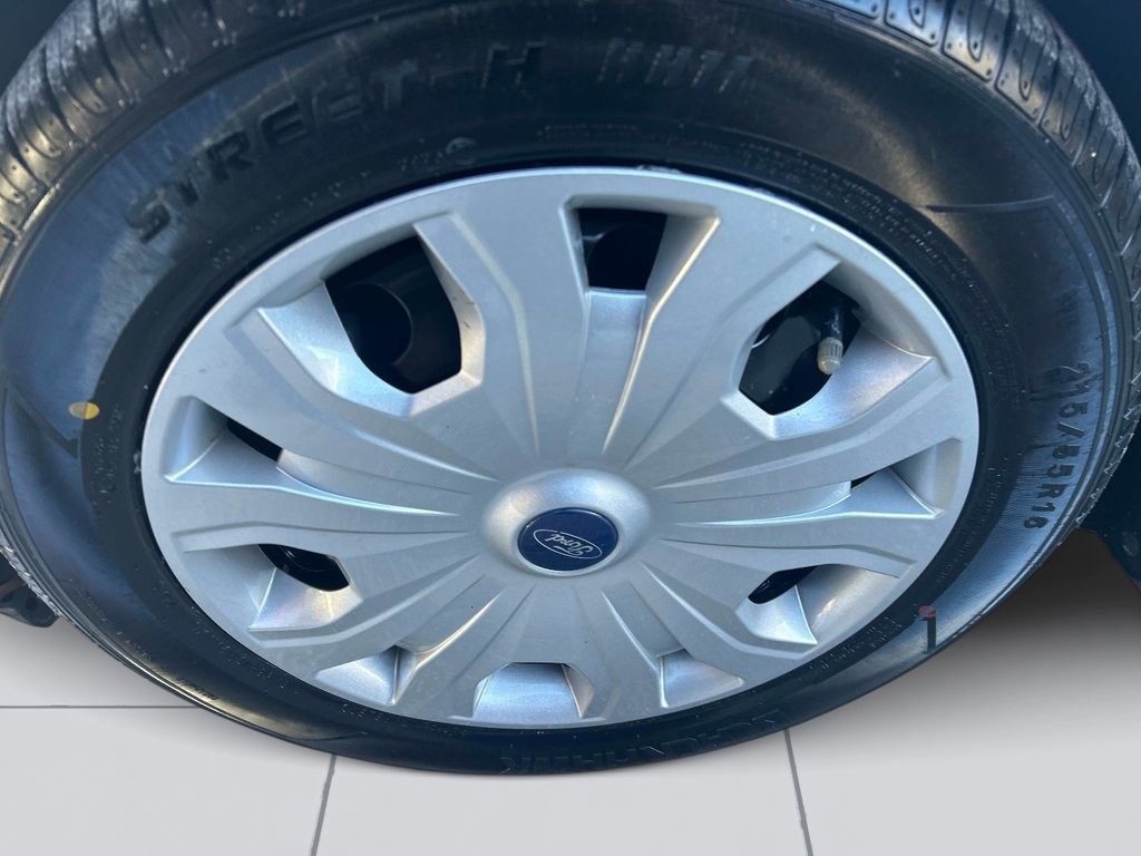 Used 2022 Ford Transit Connect XL image 9