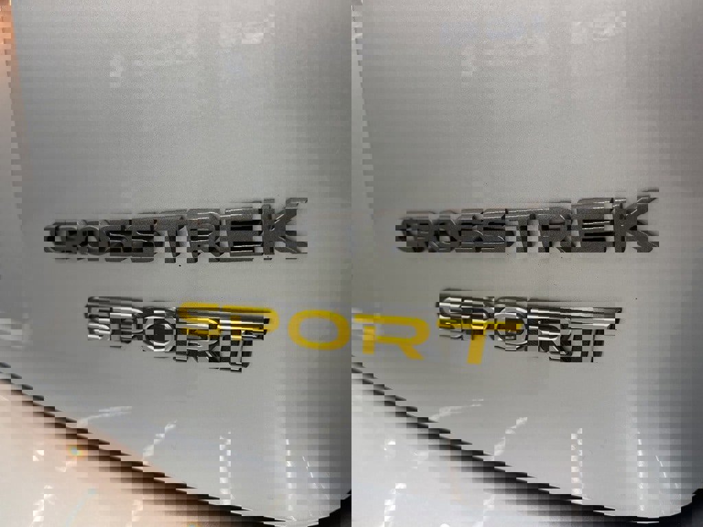 Used 2021 Subaru Crosstrek 2.5i Sport w/ Moonroof Package image 34