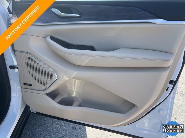 Certified 2024 Jeep Grand Cherokee L Limited w/ Luxury Tech Group II AWD/4WD image 24