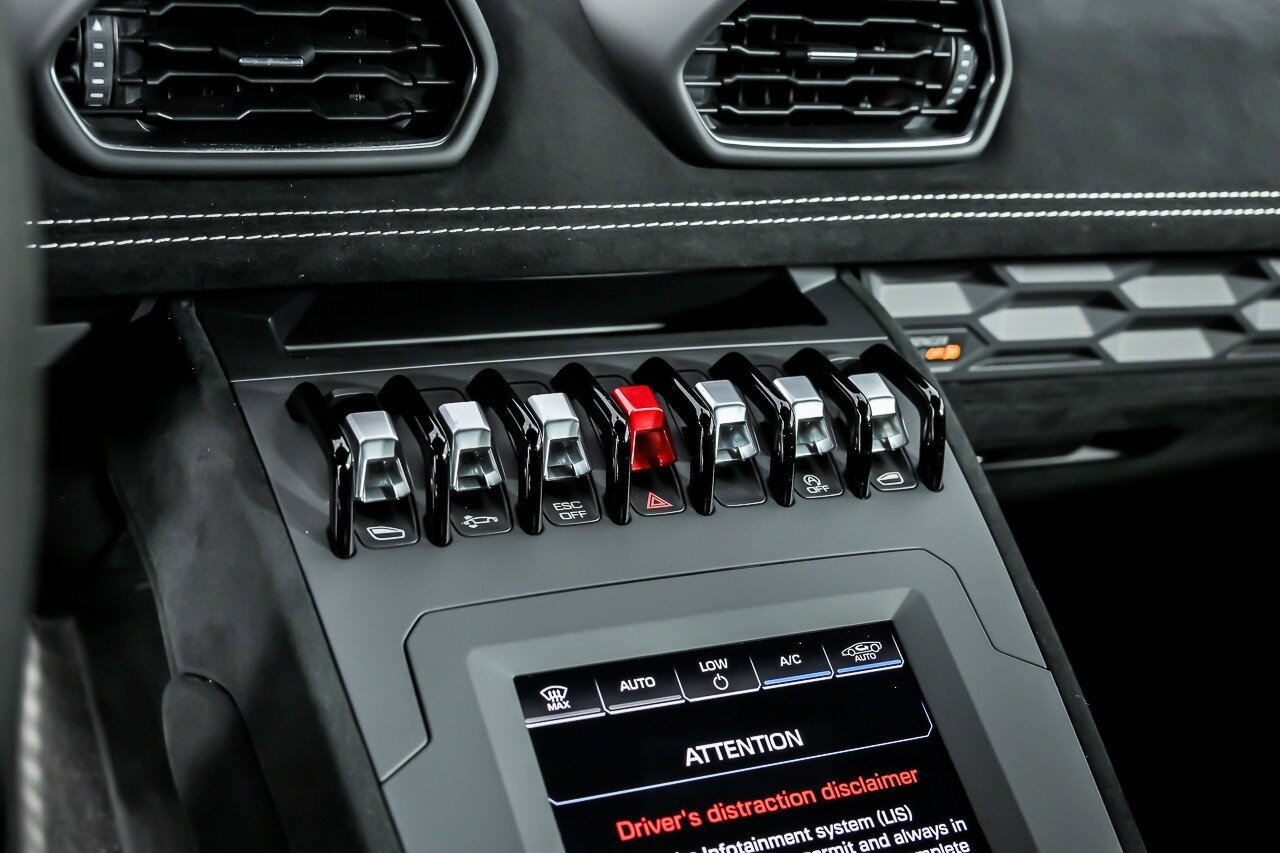 Used 2022 Lamborghini Huracan STO RWD image 29