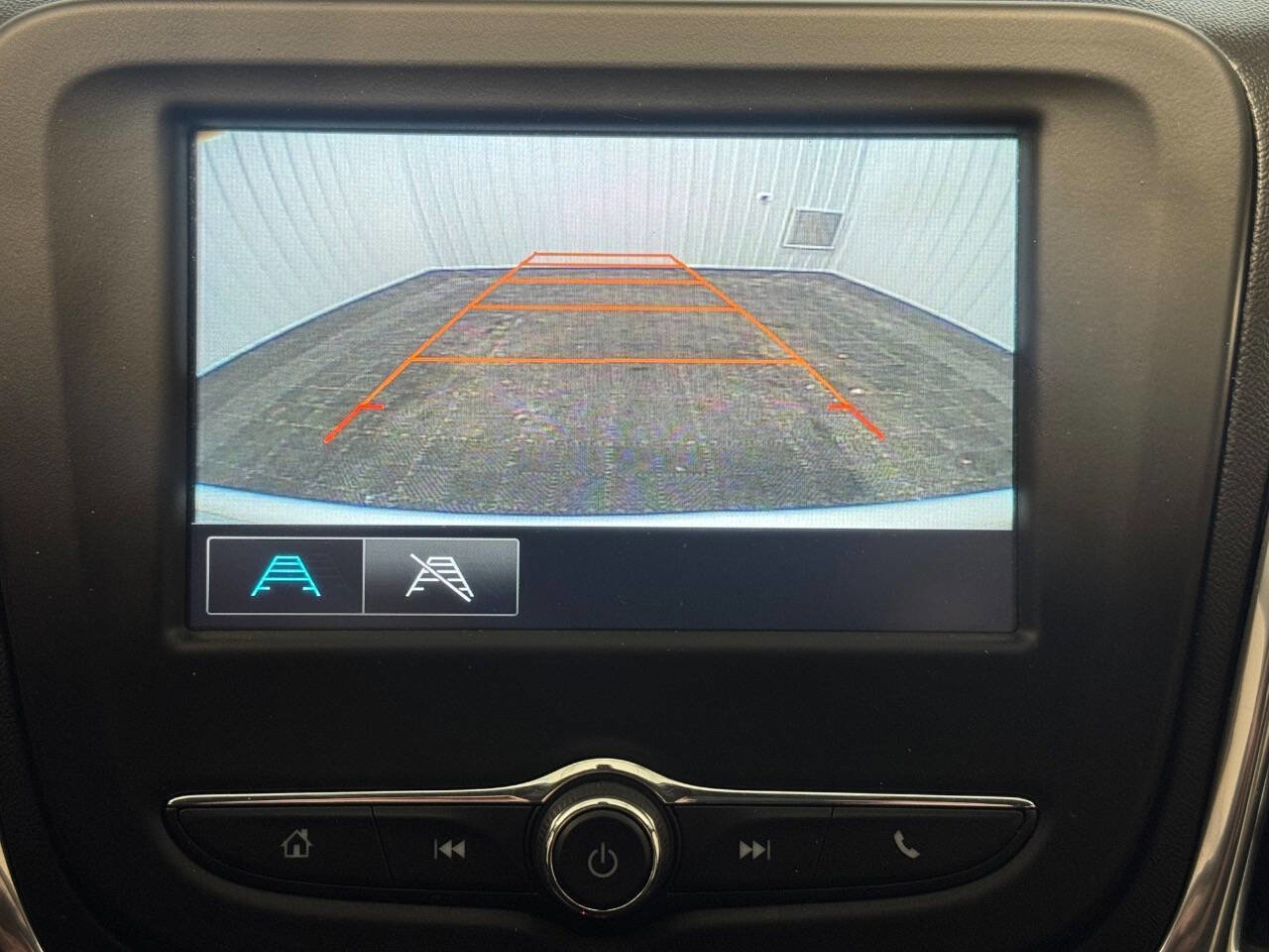 Used 2018 Chevrolet Equinox LT image 26