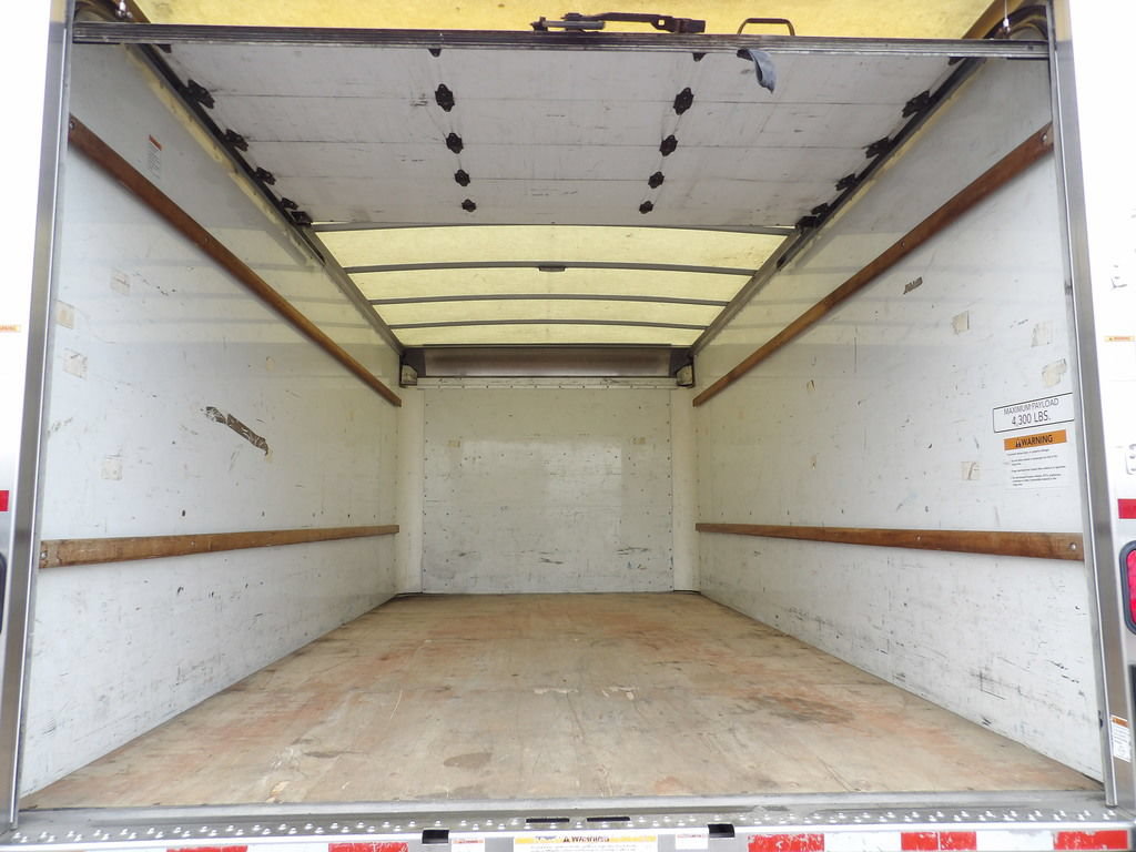 Used 2019 GMC Savana 3500 Extended w/ Driver Convenience Package RWD image 35