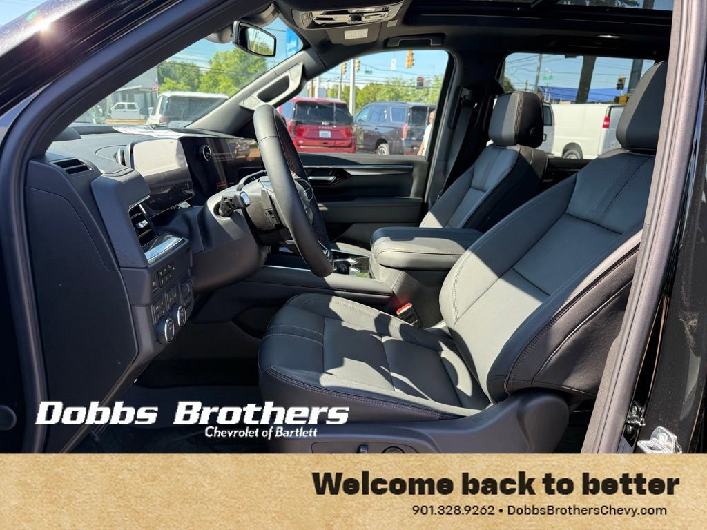 New 2026 Chevrolet Suburban RST w/ Comfort Package AWD/4WD image 8
