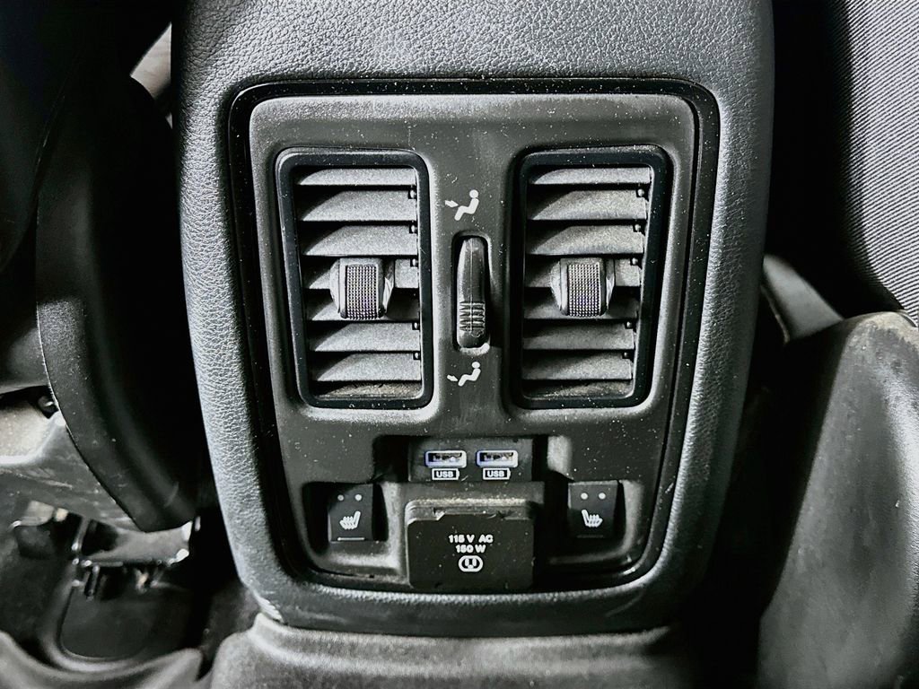 Used 2022 Dodge Durango R/T AWD/4WD image 21