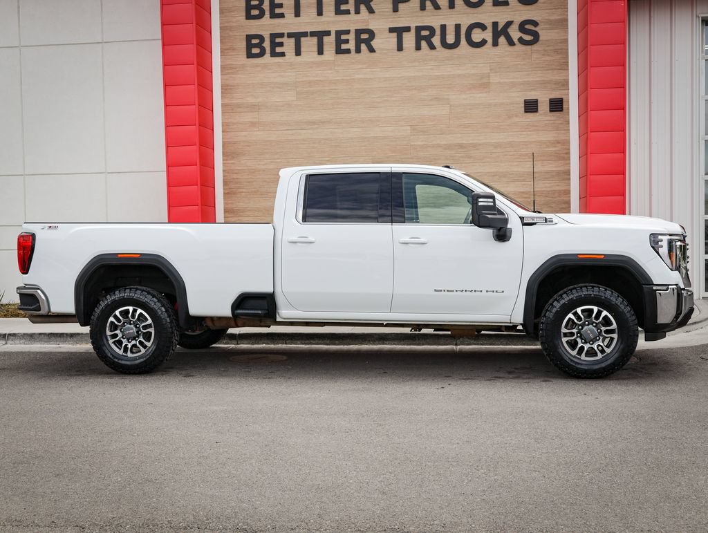 Used 2024 GMC Sierra 3500 SLE w/ SLE Convenience Package AWD/4WD image 2