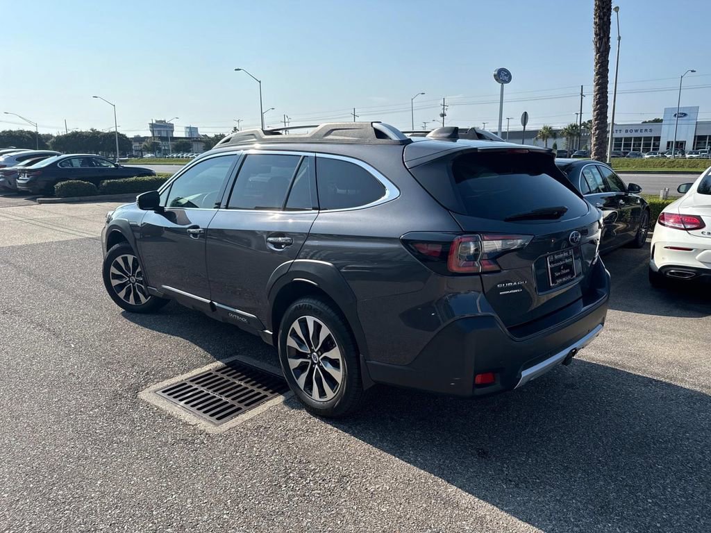 Used 2024 Subaru Outback Touring XT image 5